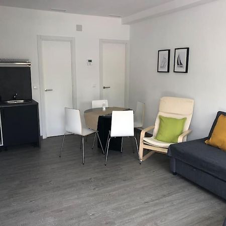 La Carihuela Apartamento Torremolinos Luaran gambar