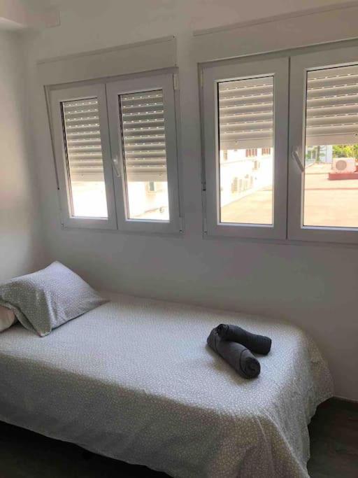 La Carihuela Apartamento Torremolinos Luaran gambar