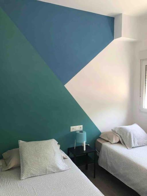 La Carihuela Apartamento Torremolinos Luaran gambar