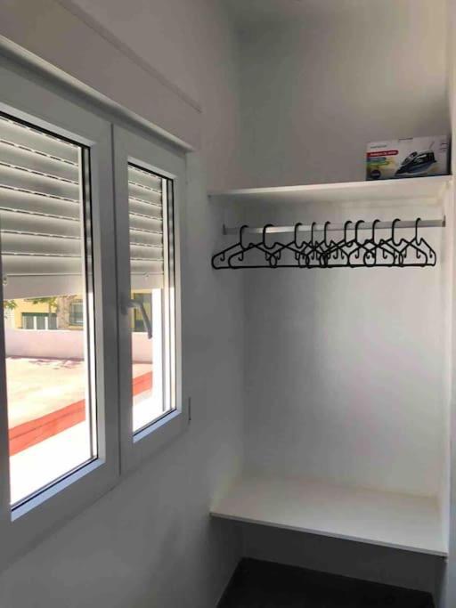 La Carihuela Apartamento Torremolinos Luaran gambar