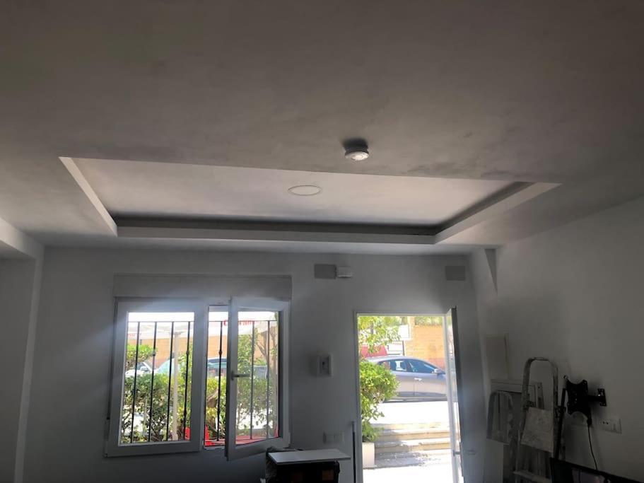 La Carihuela Apartamento Torremolinos Luaran gambar