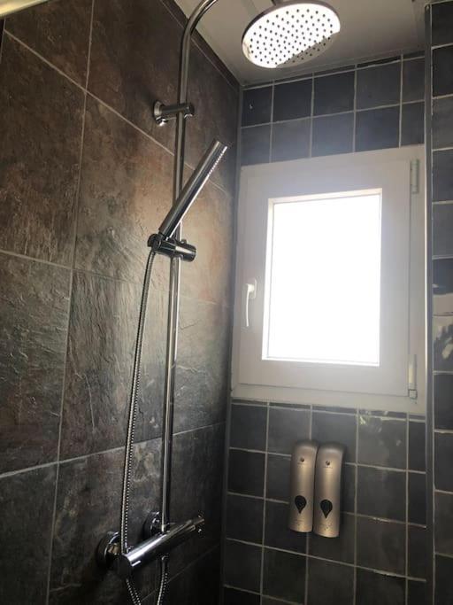 La Carihuela Apartamento Torremolinos Luaran gambar